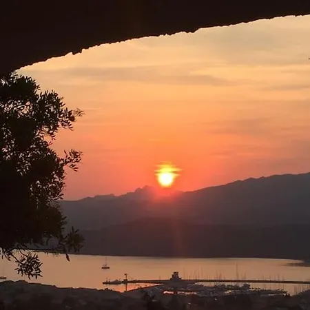 Holiday home La Petra Cannigione